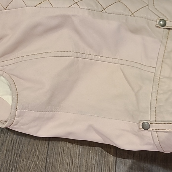 NWT Gorgeous Maje Pale Pink Leather Vest - Picture 5 of 9